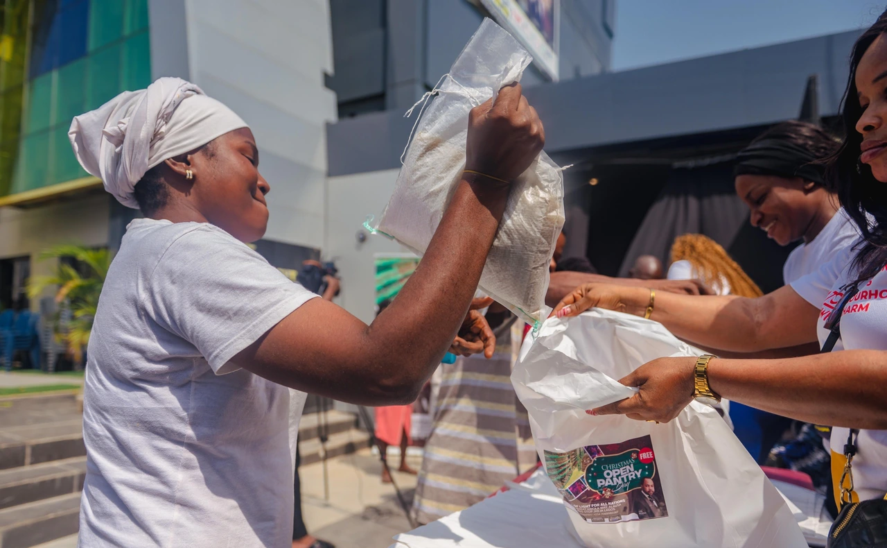 10 Ways to Support Your Local Food Bank Today - ARK Food Bank Lagos Nigeria